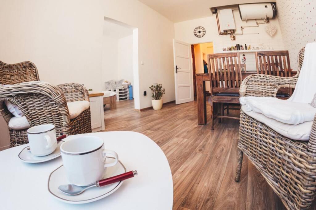 Stylový apartmán v centru Náchoda Exterior foto