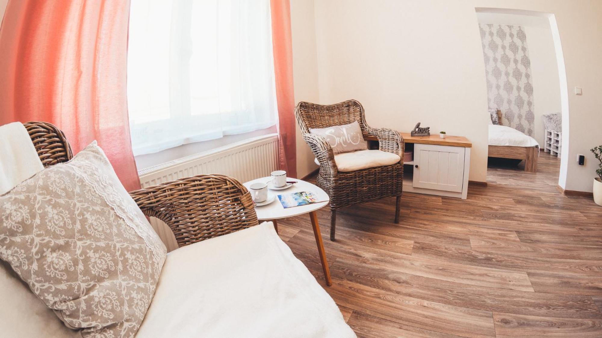Stylový apartmán v centru Náchoda Exterior foto